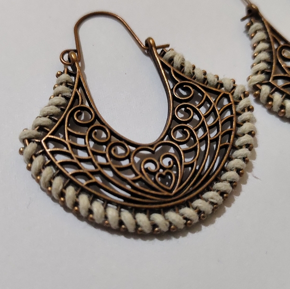 Boho Bronze Threaded Carved Heart Earrings - Picture 3 of 4